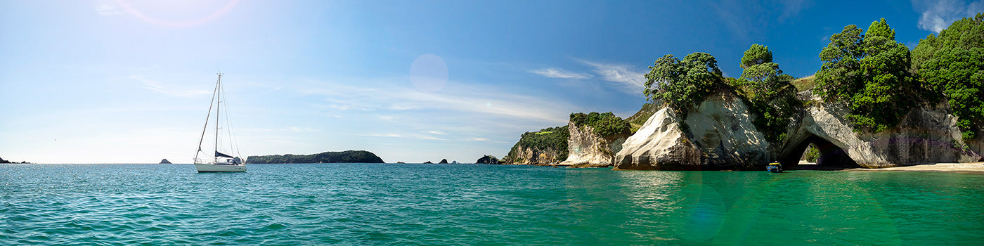 Sailing at the Cove